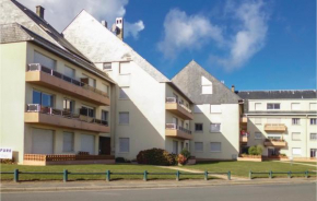 1 Bedroom Nice Apartment In Grandcamp Maisy
